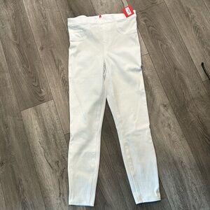 Women’s Medium White Spanx
